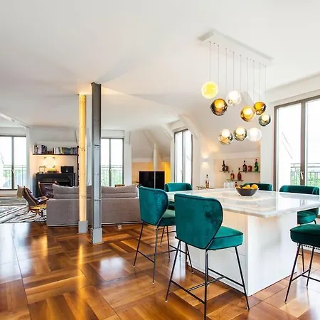 New Rbnb Eiffel Tower Rooftop 360 Terrace View And Parking