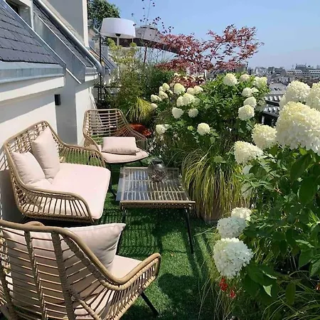 New Rbnb Eiffel Tower Rooftop 360 Terrace View And Parking Paris